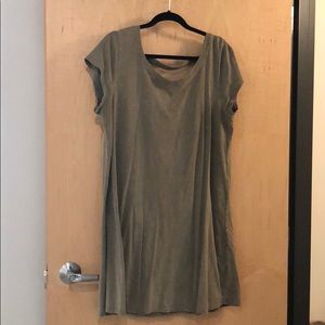 Olive green short sleeve dress never worn!